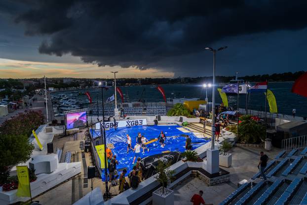 Novalja: Dolazak olujnog nevremena nad Novalju