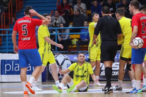 Zagreb: 49. Malonogometni turnir Kutija šibica, polufinale, Pizzeria Stari Zagreb, Borongaj lugovi - CB Dobermann