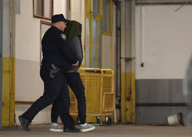 Zagreb: Privođenje osumnjičenih u aferi Taksi