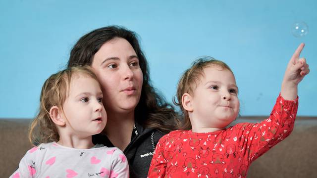 Bušetina: Marija Tambolas, majka sijamskih blizanki