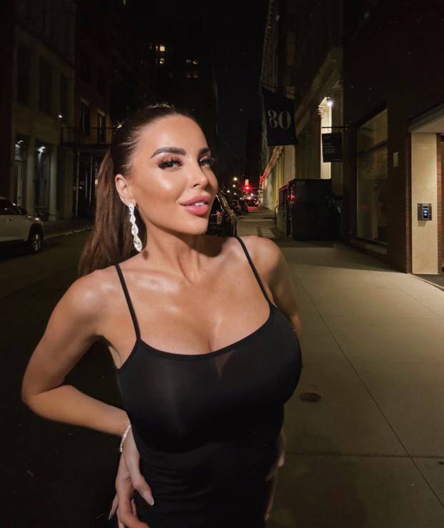 FOTO Zavela i Tottija i Mbappea. Sad mami poglede na terenima