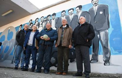 Bjelovar nije uspio obraniti naslov prvaka: Jedan igrač je poginuo, Cveba otišao u vojsku