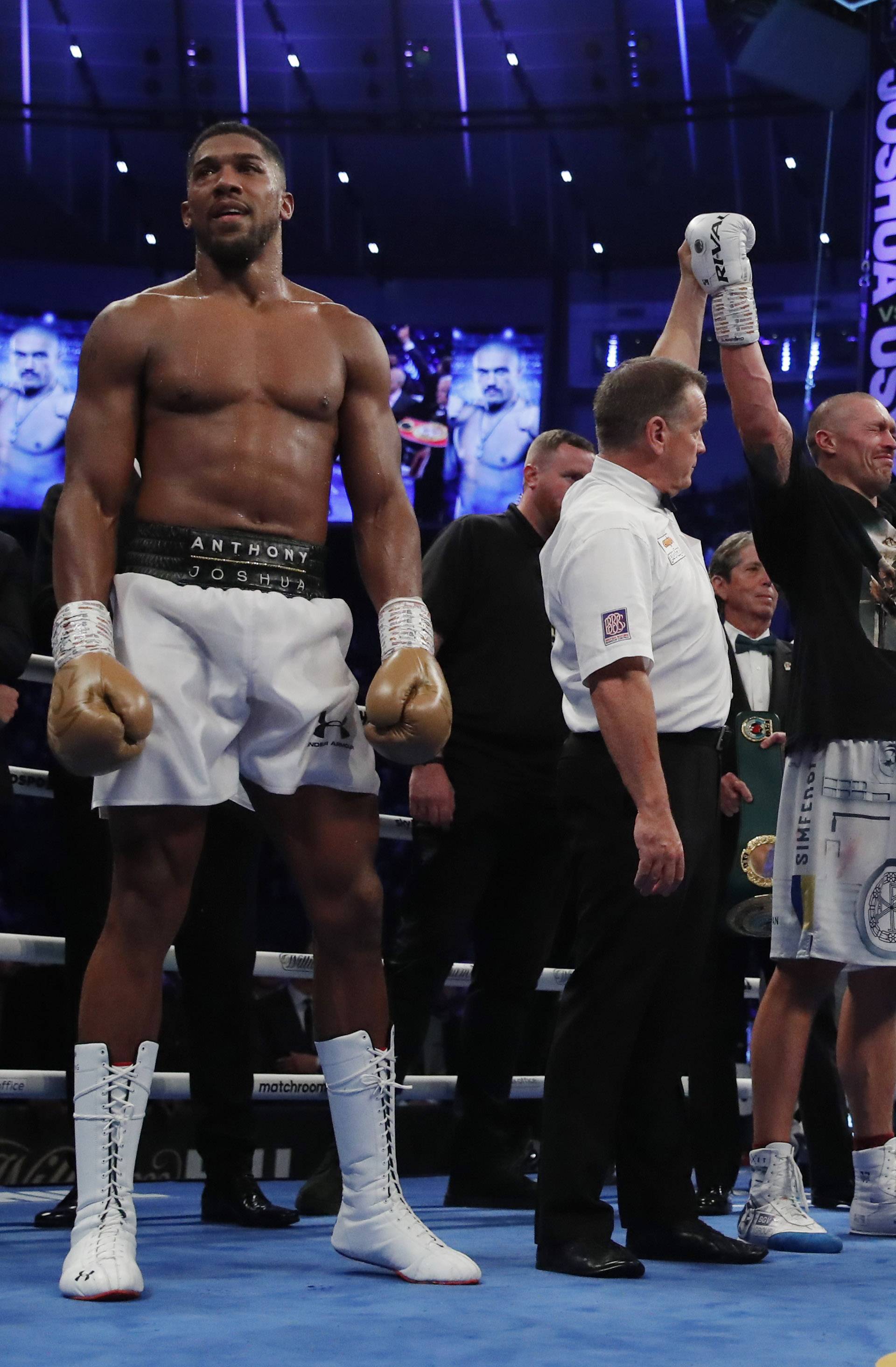 WBA, IBF & WBO Heavyweight Titles - Anthony Joshua v Oleksandr Usyk