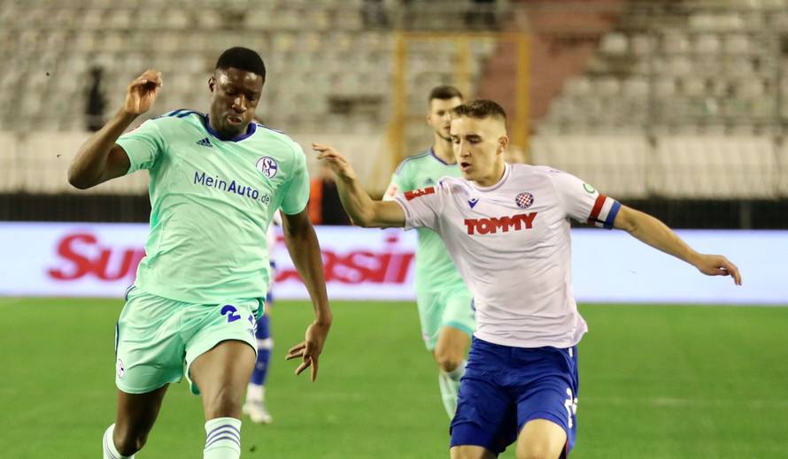 Split: Hajduk i Schalke 04 na Poljudu odigrali prijateljsku utakmicu
