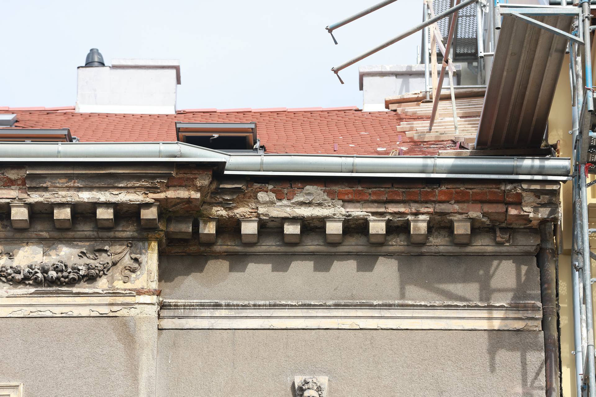 Zagreb: Zgrada s koje je navodno pala cigla i ozlijedila mladića