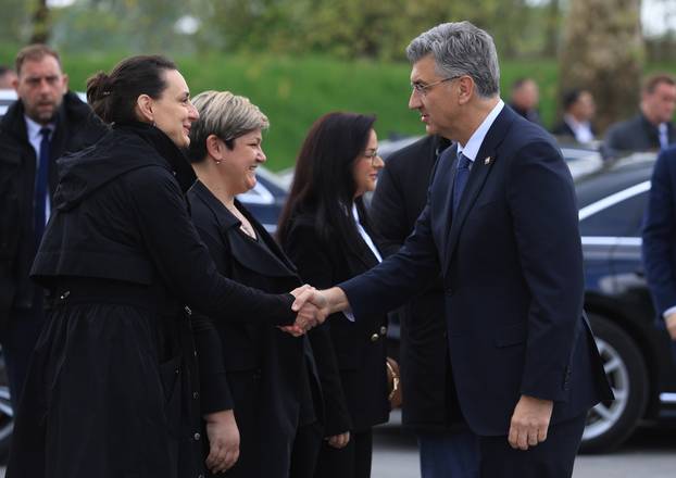 Komemoracija "Sjećanje za budućnost" u Spomen-području Jasenovac