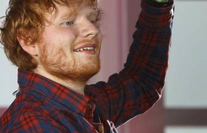 Spreman postati tata: Sheeran sanjari o svojoj bucmastoj djeci