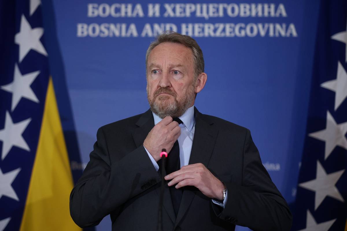 Izetbegović tvrdi: Izborni zakon neće se mijenjati ucjenama