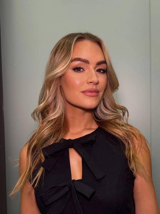 FOTO Tko je voditeljica koja se srušila usred prijenosa? 'Rekli su mi što je razlog. Sramim se'