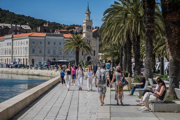 Proljetni ugođaj na Splitskoj Rivi