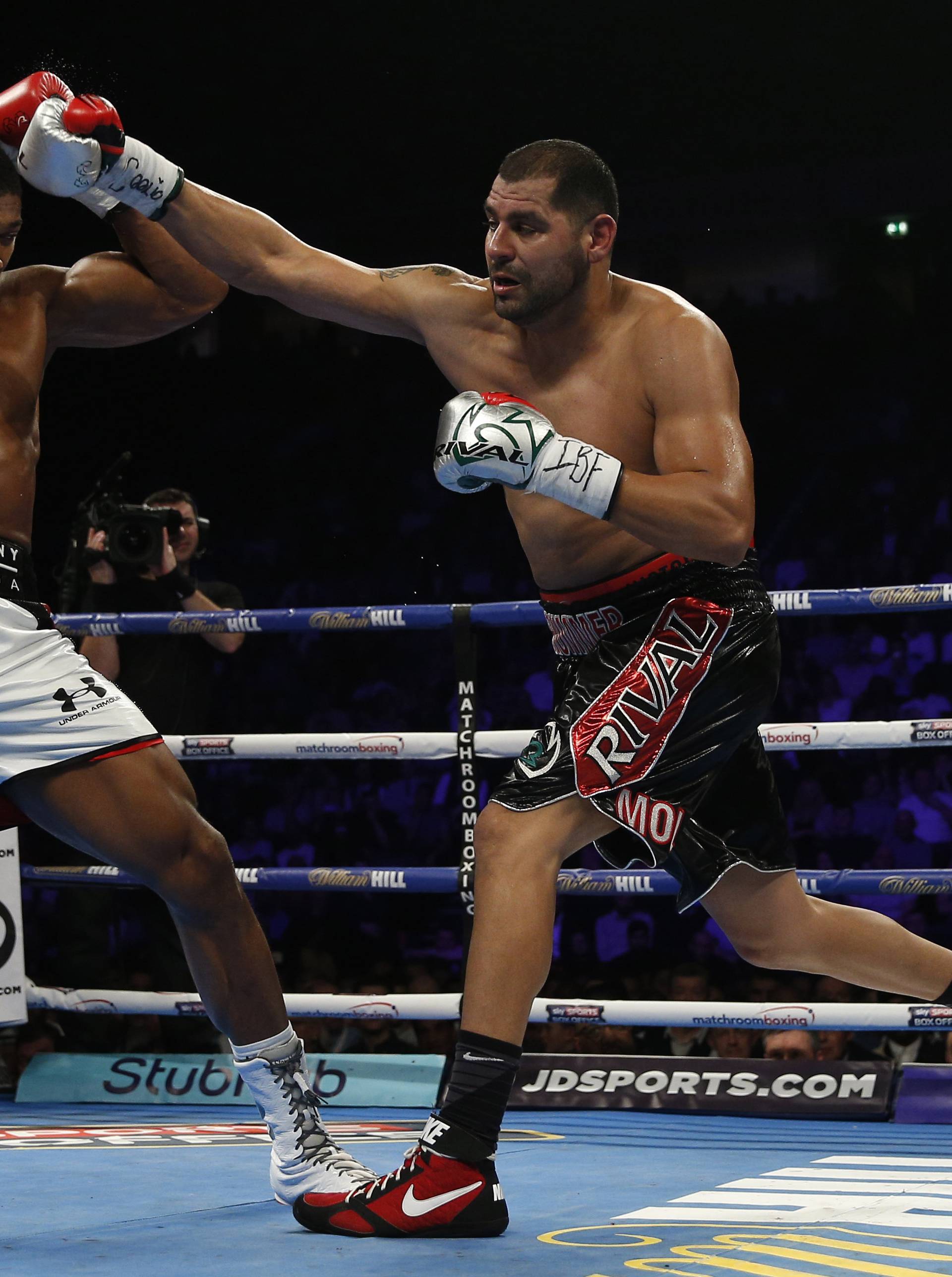 Anthony Joshua in action against Eric Molina