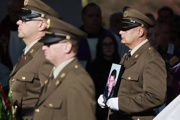 Vukovar:  Posljednji ispraćaj  Jean-Michela Nicoliera