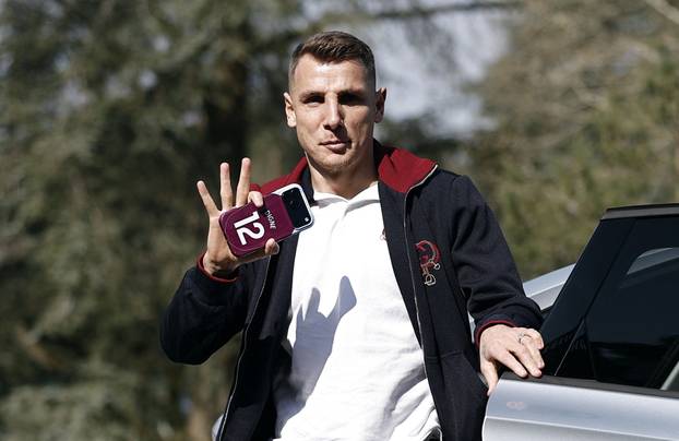 International Friendly - France Training