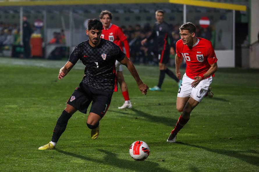 Pula:  Prijateljska nogometna utakmica U21 između reprezentacija Hrvatske i Austrije