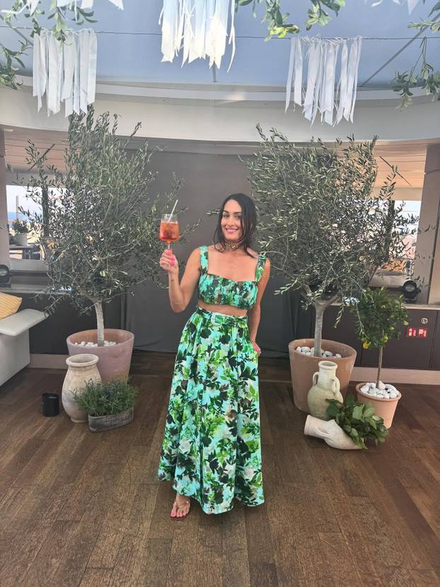 FOTO Može joj biti sin! Kečerica (42) zavela 20 godina mlađeg: 'Dugo me nitko nije ni taknuo'