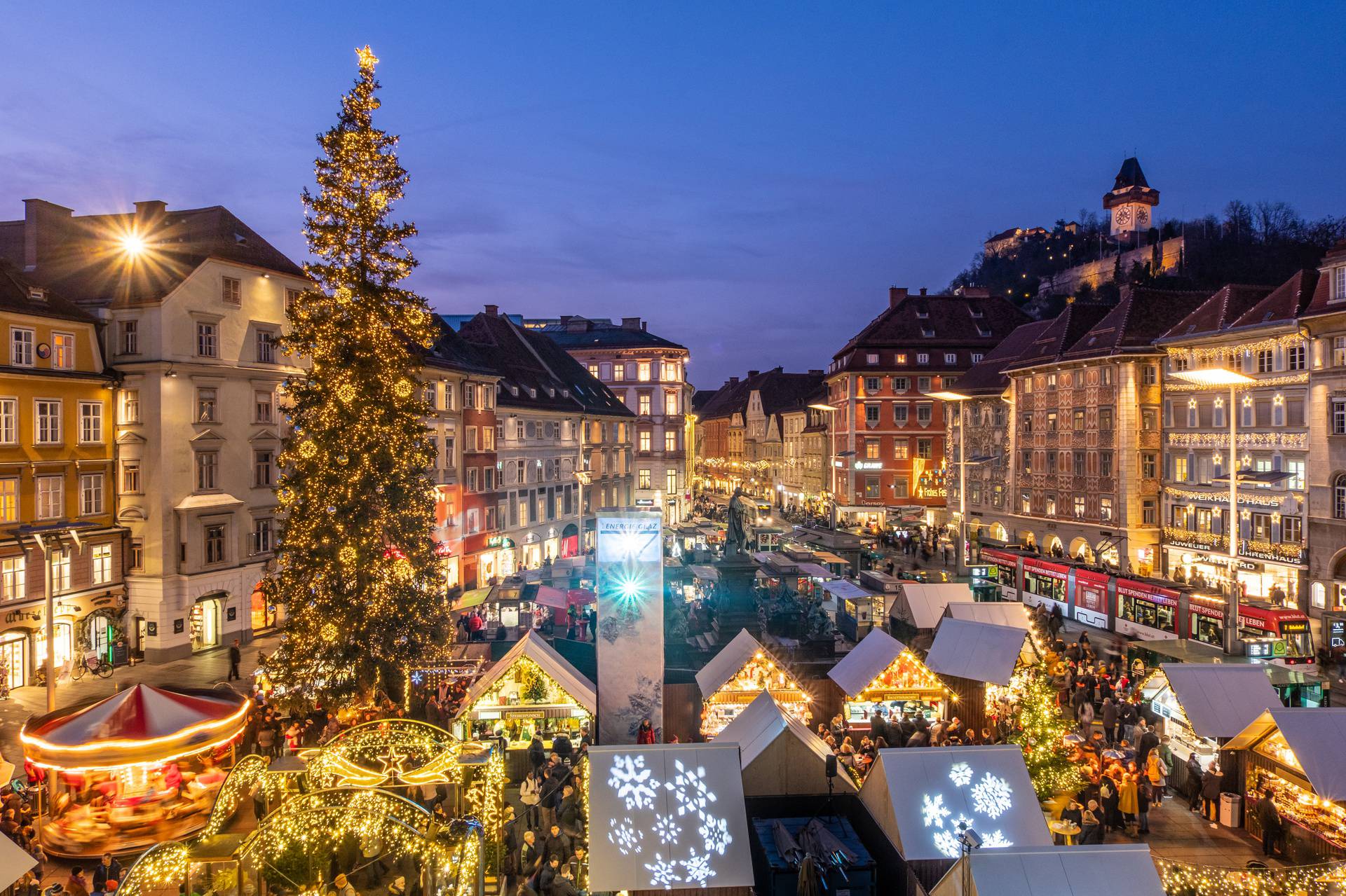 Kratki blagdanski predah po Europi, evo što se nudi - Advent u Beču, Pragu, šoping u Grazu...