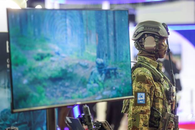 Zagreb: Obilazak Međunarodne izložbe naoružanja i vojne opreme ASDA u Areni zagreb