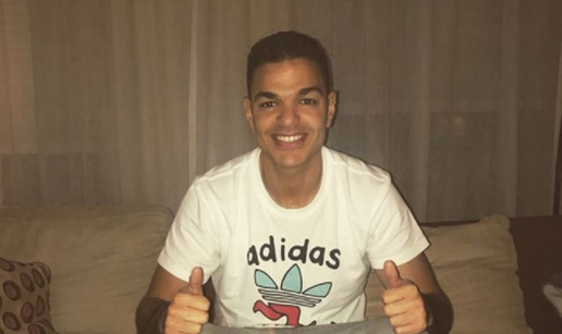 Ben Arfa kralj sarkazma: Slavi godinu dana neigranja za PSG