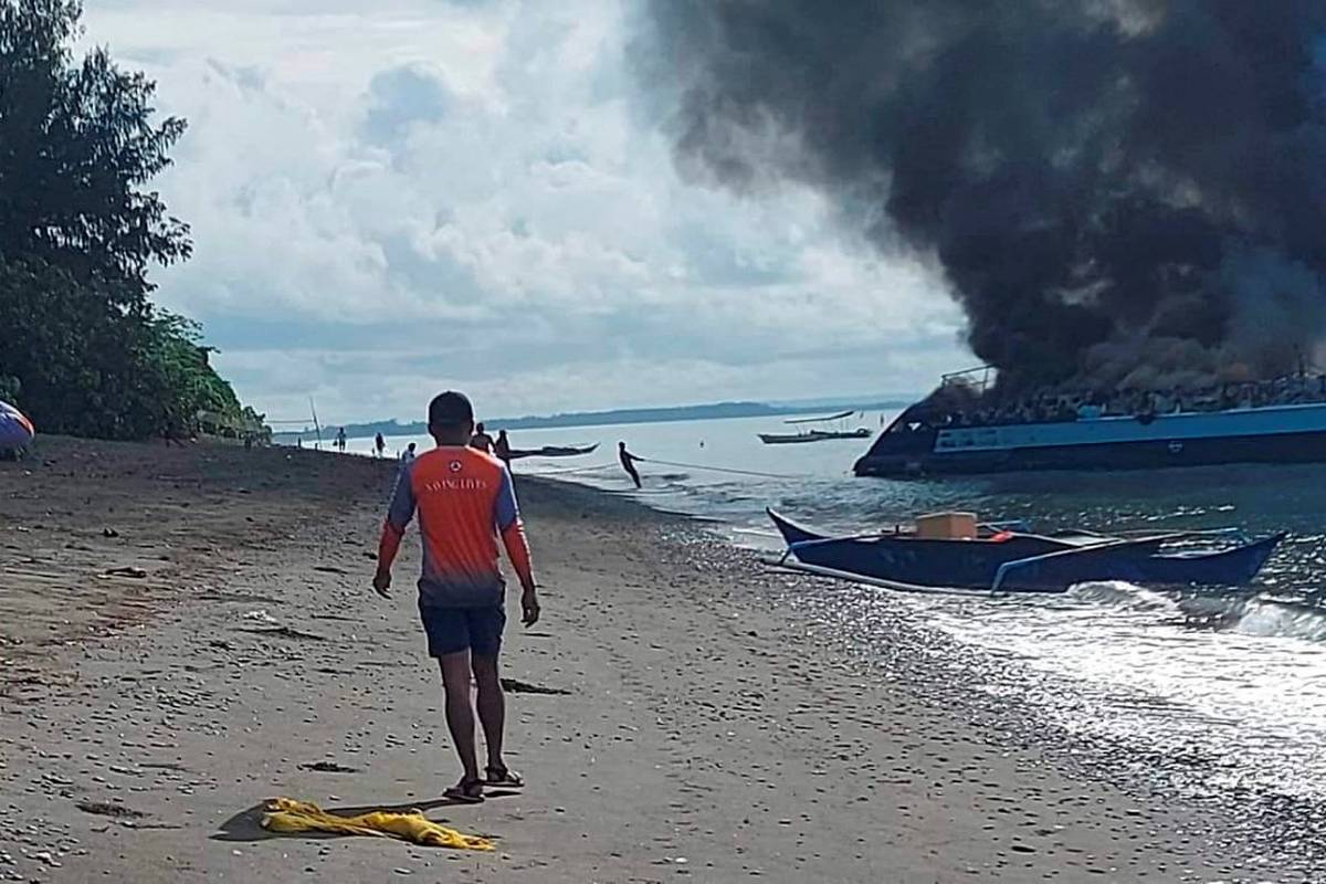 Tragedija na Filipinima: Zapalio se trajekt, najmanje 7 mrtvih