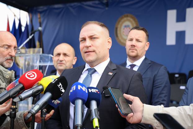 Split: Svečana primopredaja gumenih brodica "Modrulj"