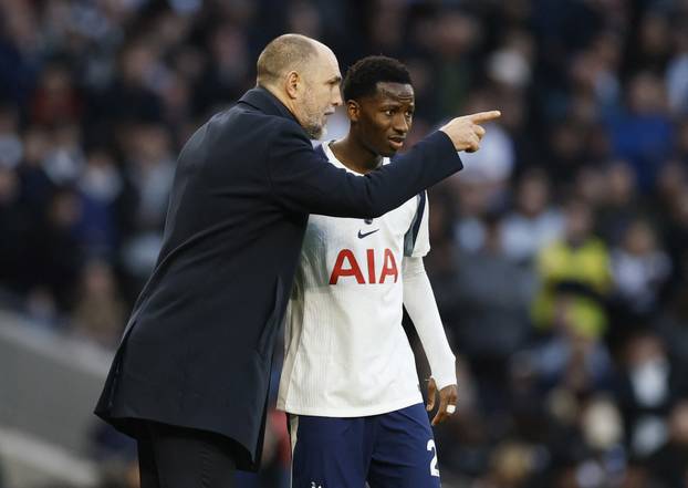 Premier League - Tottenham Hotspur v Arsenal