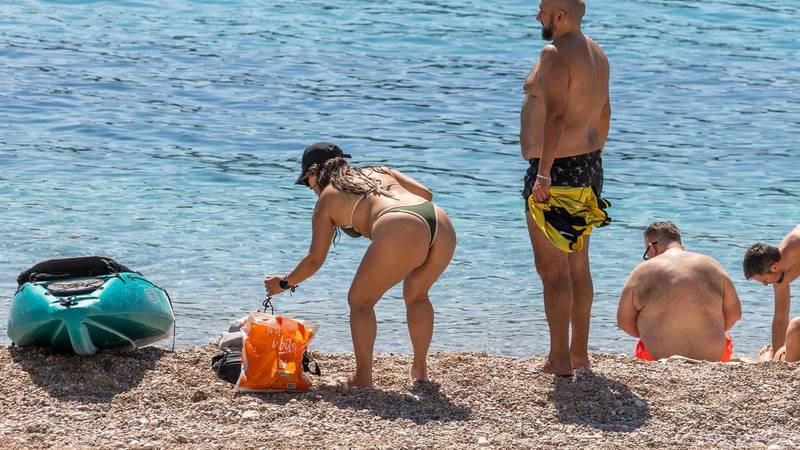 LITO IDE MALA Pogledajte scene s dubrovačke plaže Banje