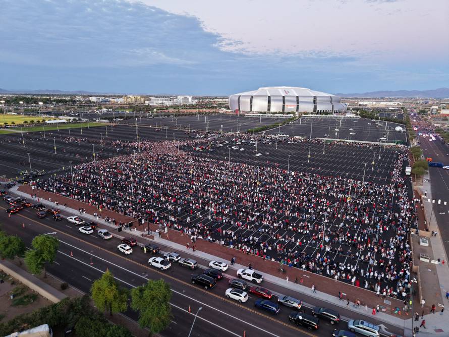 Memorial service for slain conservative commentator Kirk in Glendale
