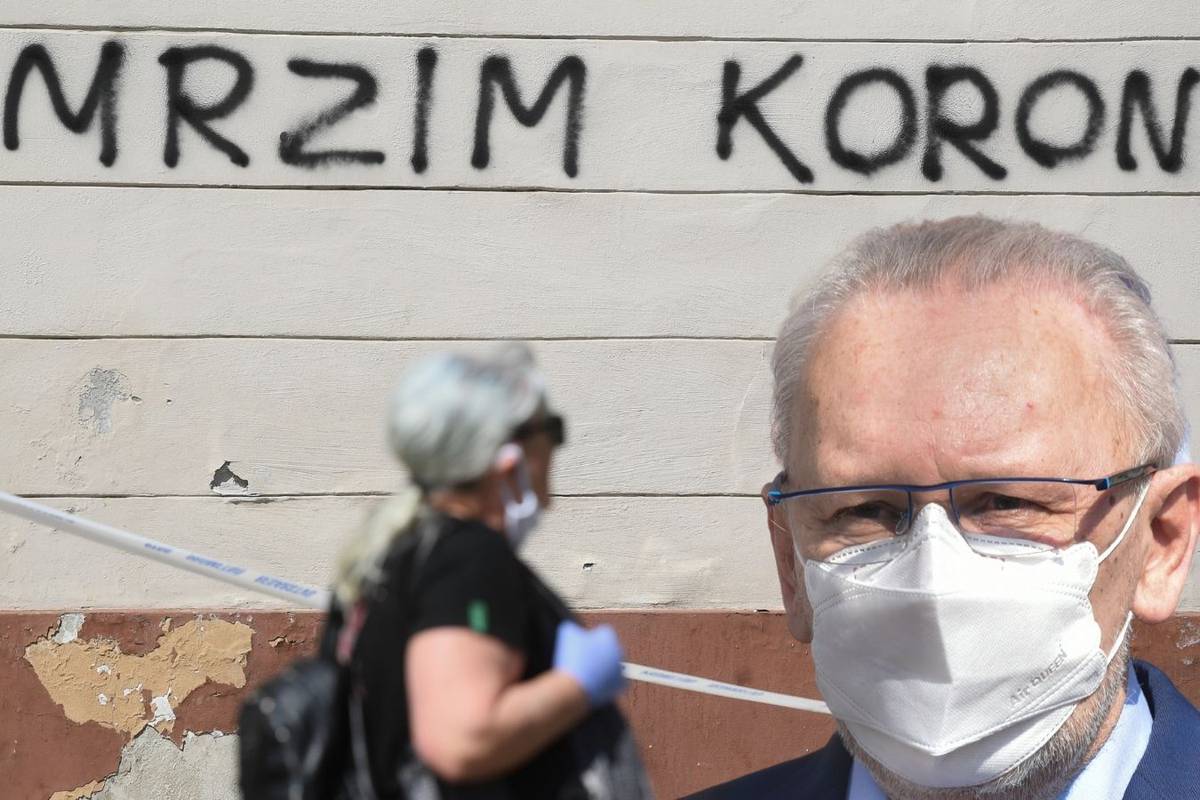 Božinović iznenađen mjerama ZG stožera o maskama vani: 'Dajte da vidim što su zatražili'