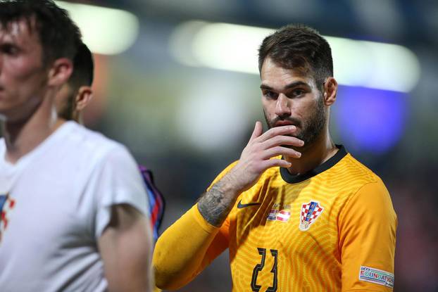Osijek: Razočarani reprezentativci nakon izgubljene utakmice protiv Austrije rezultatom 3:0