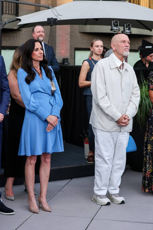 Alexandria: John  Malkovich iznenadio Vatrene u hotelu Aka