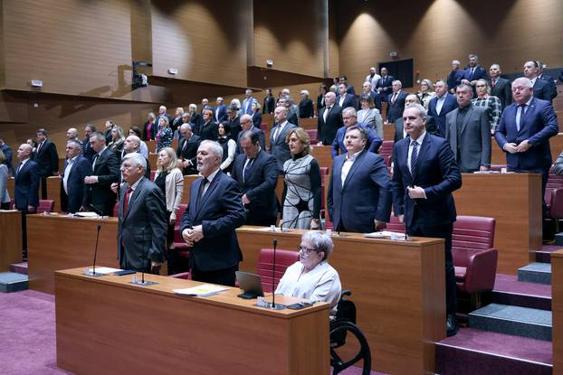 Zagreb: U Saboru obilje&zcaron;en dan sje&cacute;anja na Holokaust