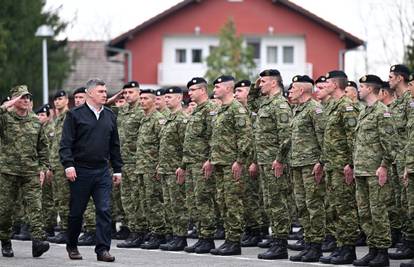 Milanović: 'Neka se pijani Šeks i kum samo usude promijeniti datum izbora, neće na dobro'