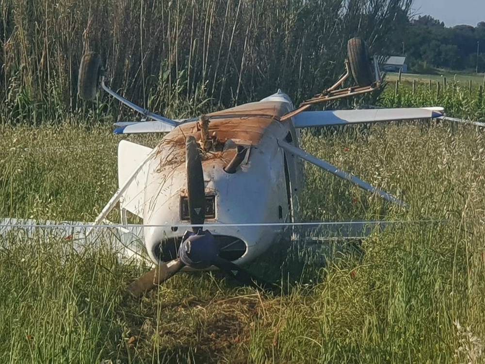 Avion koji se danas srušio kod Zagreba prije tri godine se prevrnuo na krov kod Poreča