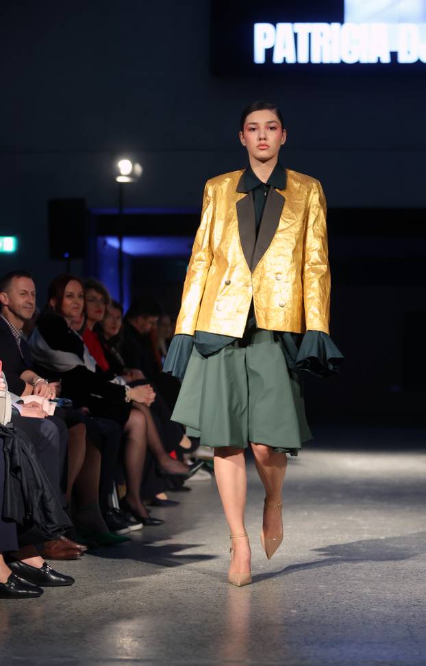 DIPMOD_10 - modna revija diplomskih kolekcija studenata Sveučilišta u Zagrebu Tekstilno-tehnološkog fakulteta