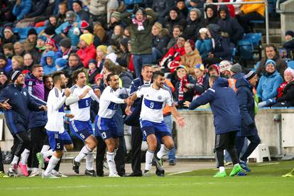 Ma kakva Liga prvaka, večeras je veliki derbi - tko je najgori?!