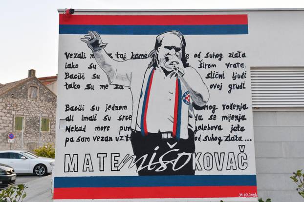 Tribunj: U centru mjesta oslikan mural Mati Miši Kova?u