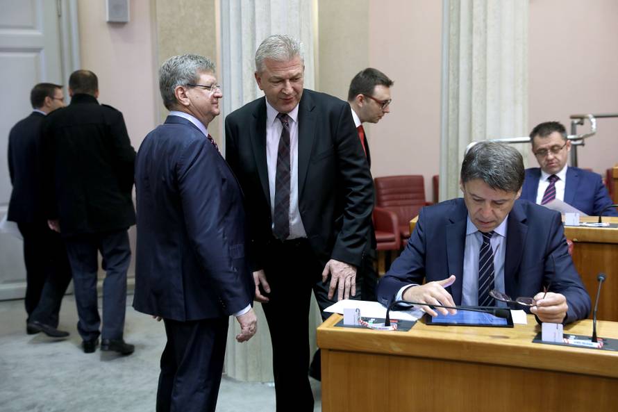 Ništa od opoziva Vlade i Nade Murganić, HDZ imao većinu...