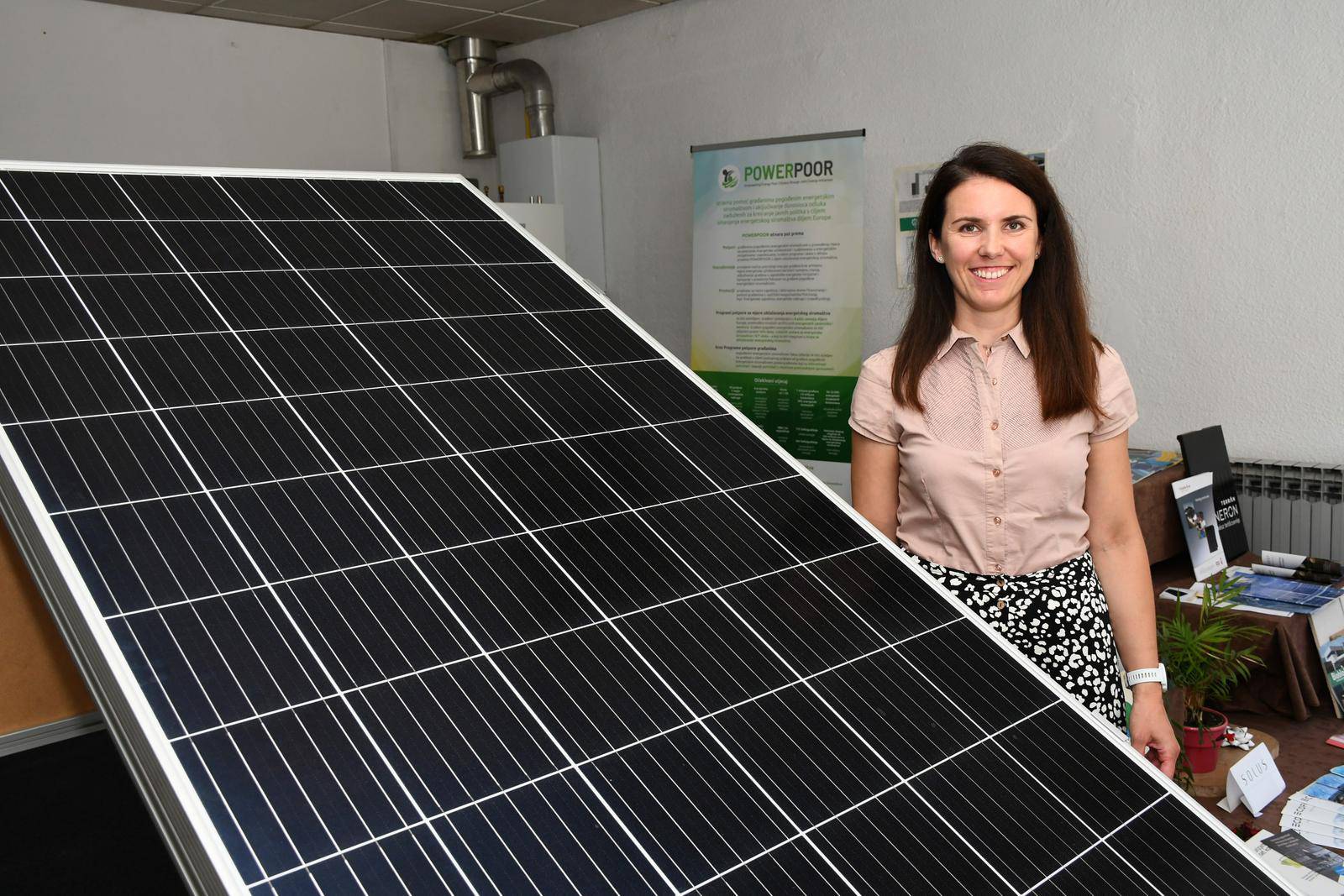 Križevci: Solarni paneli na krovu kuće