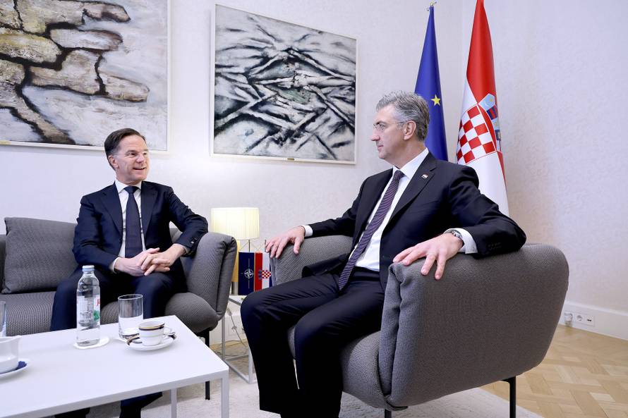 Zagreb: Plenković u Banskim dvorima primio glavnog tajnika NATO-a Marka Ruttea