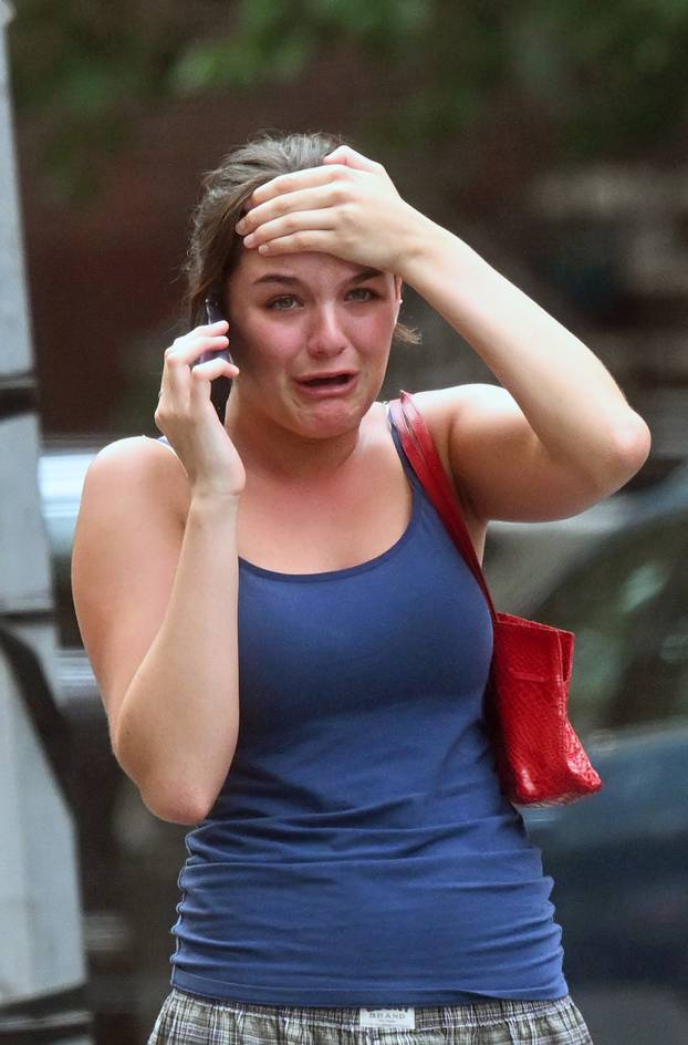 EXCLUSIVE **EXCLUSIVE PREMIUM RATES APPLY**Suri Cruise Crying In New York