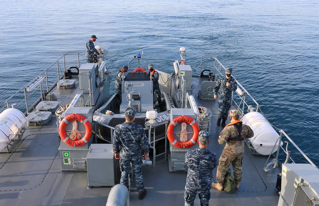 Ratna mornarica SAD-a donirala je protuminsku opremu HRM-u