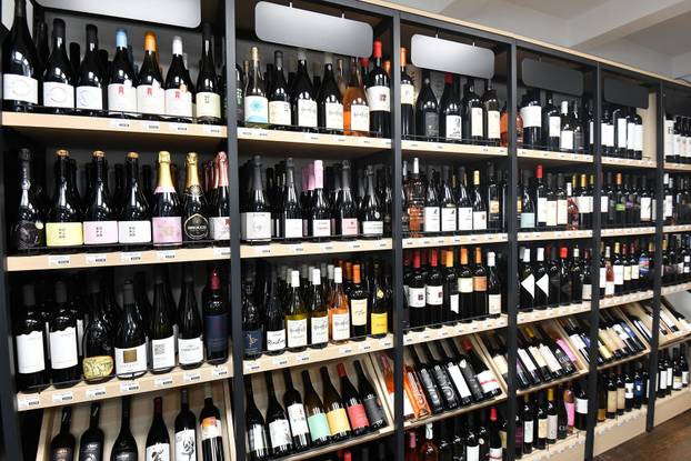 Varaždin: Suvenir shop u vlasništvu Zlatka Dalića