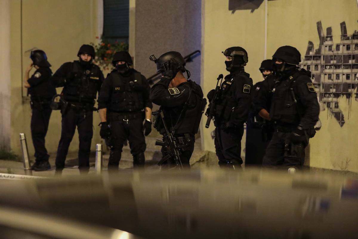 Pucnjava u Dugavama, jedan je ozlijeđen: 'Policajci su stigli brzo, navukli su pancirke'