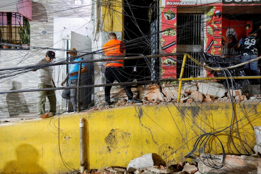 Aftermath of an earthquake in Caracas