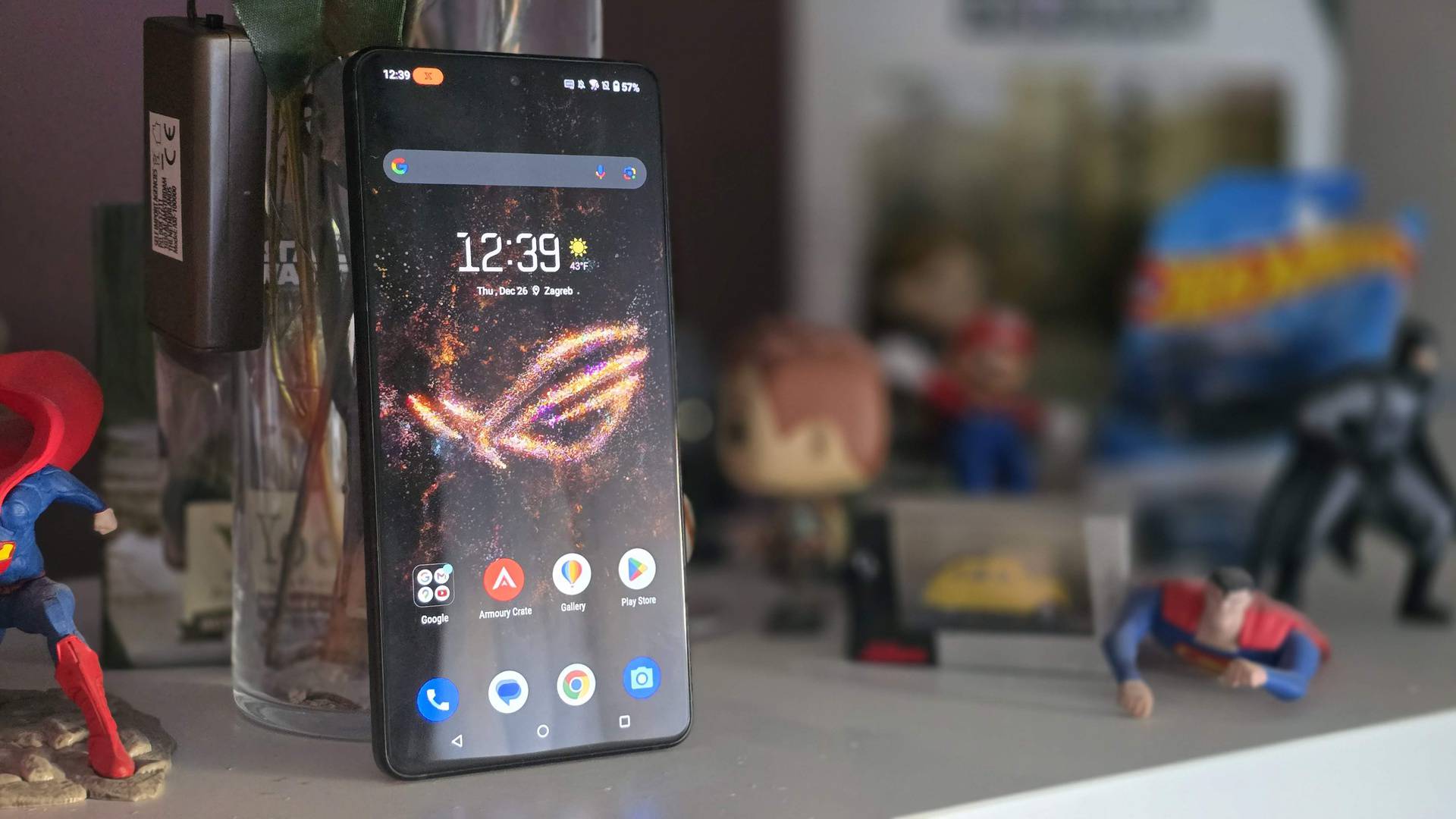 Isprobali smo Asus ROG Phone 9 Pro: Ima snage za dva telefona