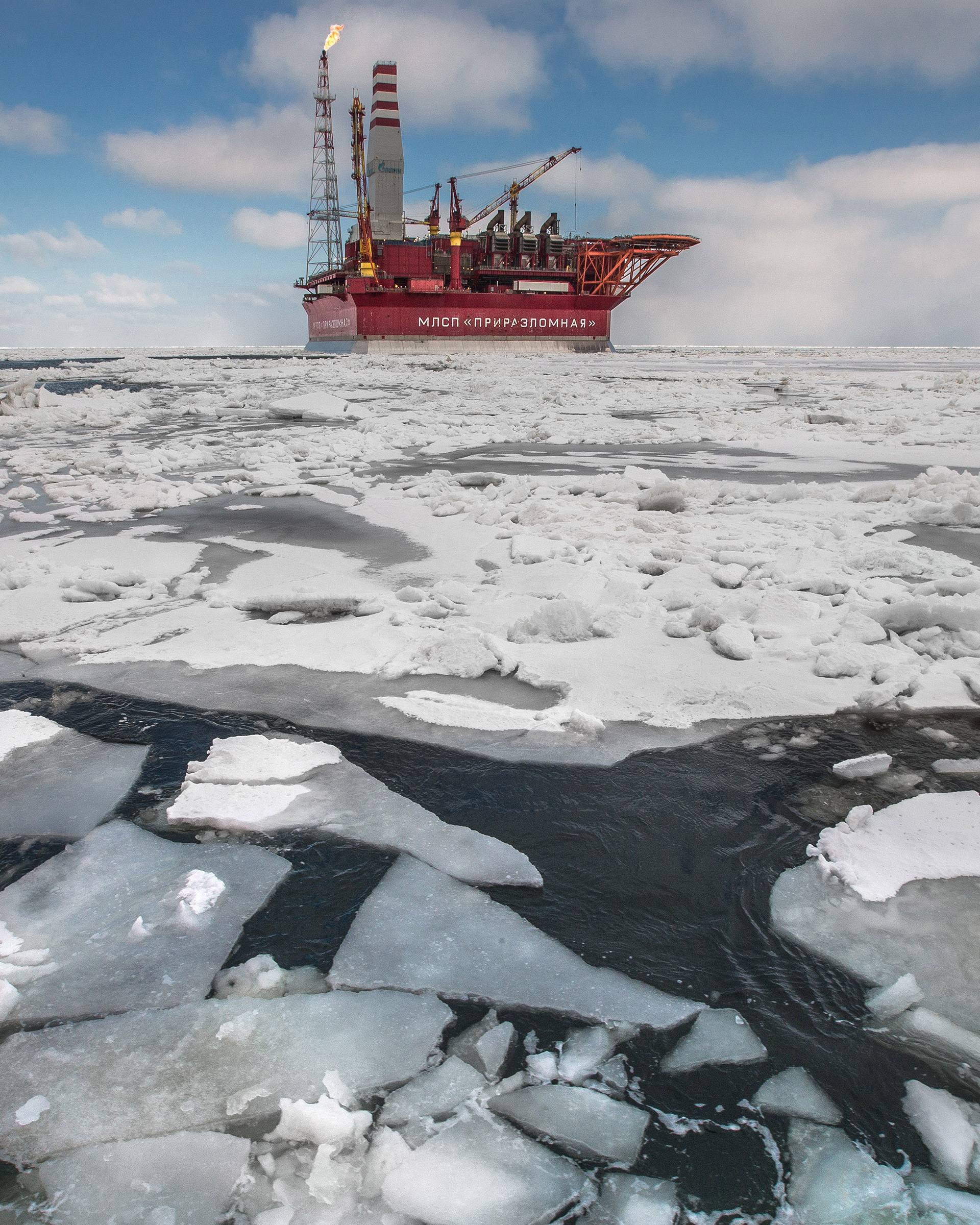 The Prirazlomnaya offshore ice-resistant oil-producing platform