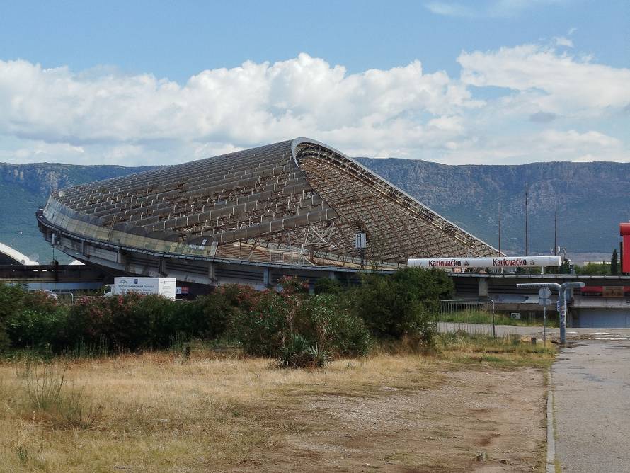 Strašno nevrijeme poharalo je Split: 'Pala  konstrukcija Ultre!' Organizatori se kratko oglasili