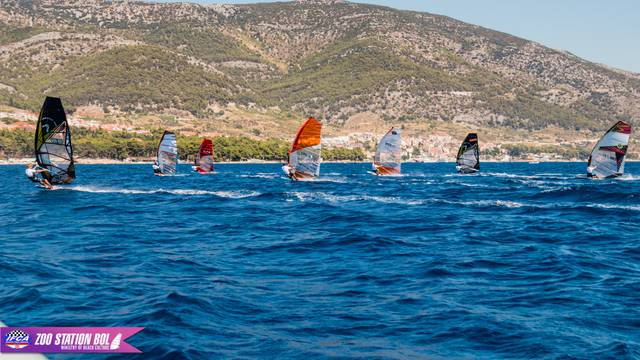 Sportski i turistički spektakl u Vignju na Pelješcu: Europsko prvenstvo u jedrenju na dasci