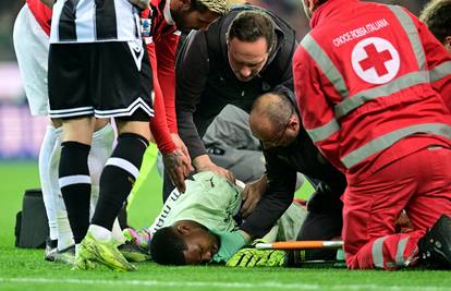 VIDEO Golman Milana sudario se sa suigračem i ostao ležati na travi. Iznijeli su ga na nosilima