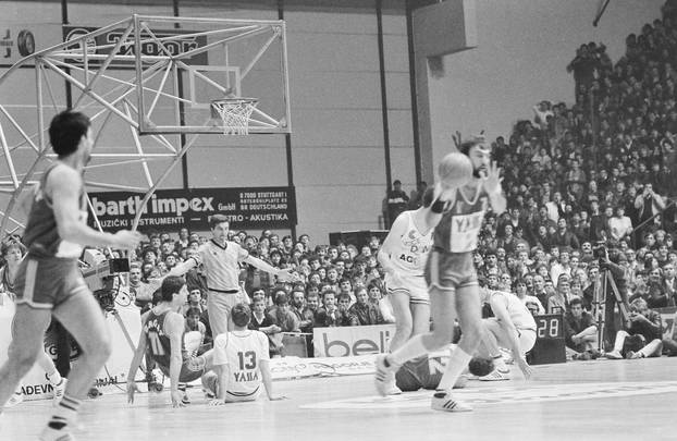 Povijesna utakmica kada je KK Zadar pobijedio KK Cibona u finalu Prvenstva Jugoslavije, 26.4.1986.